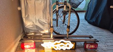Porta bici gancio traino