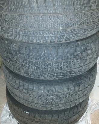 Gomme e cerchi in ferro Ford