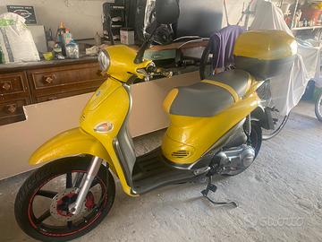 Scooter Piaggio liberty 125