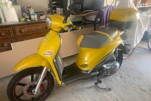 Scooter Piaggio liberty 125