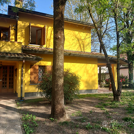 Villa singola cadelbosco sopra