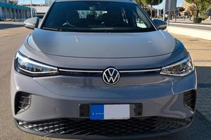 Volkswagen ID.4   elettrica - perfetta