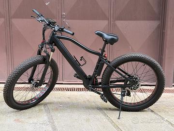 Zipper Fat Bici Elettrica Stealth 26" MTB