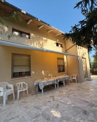 Casa singola con vista mare