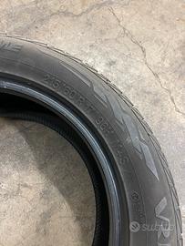 Gomme 215/60 R 17