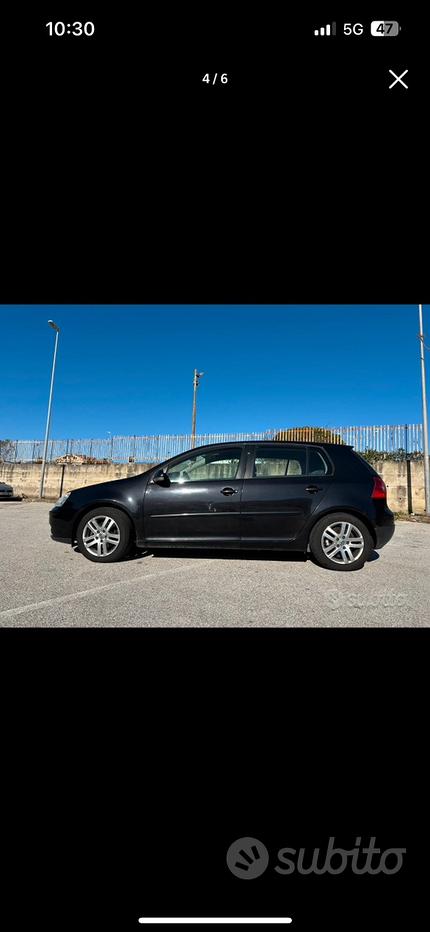 VOLKSWAGEN Golf 5ª serie