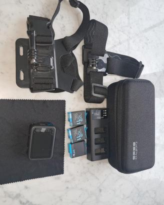 GoPro HERO 10 Black - Come NUOVA (Pellicole) + Kit