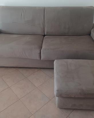 Divano letto con pouf contenitore 