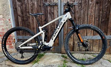 E-MTB FOCUS SAM 2 da 29 taglia S