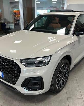 AUDI Q5 SportBack 40 2.0 ibrido/diesel 204cv. 4