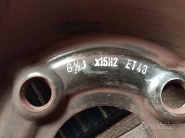 4 Cerchi ferro  6 1/2 J x 15 H2 ET 43 CON GOMME