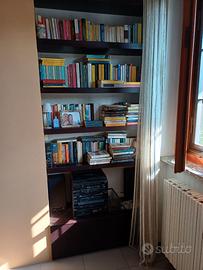 2 cassettoni e 6 mensole wengè (già smontato)