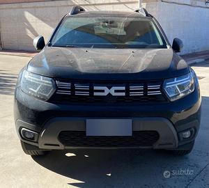 Dacia Duster11/2023 gpl/benzina come nuova