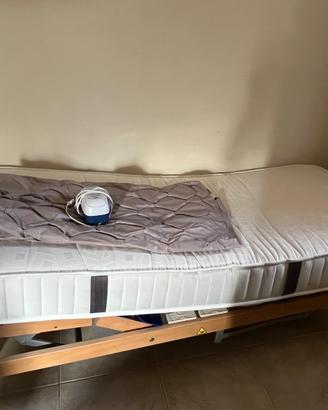 Letto elettrico completo di materassi