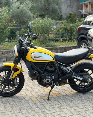 Ducati Scrambler Giallo Ducati – 2019 – 27.000 km