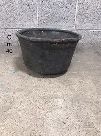 Vecchio bollitore in rame