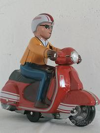 gioco in latta Vespa