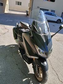 T-Max 530 2016 Iron Max km 28.000