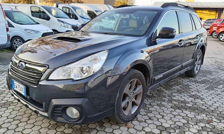 SUBARU OUTBACK 2.0D AVD CVT FULL OPTIONAL