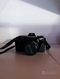 Macchina fotografoca Pentax pellicola, accessori
