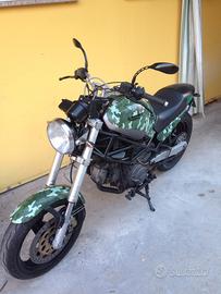 Ducati Monster 600