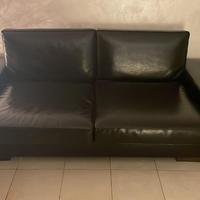 Divano in vera pelle nera