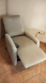 Poltrona reclinabile anziani