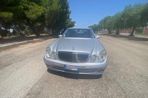 Mercedes E270 avantgarde