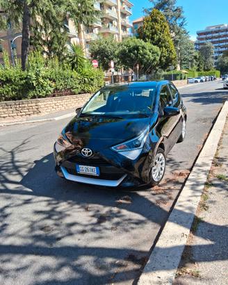 Toyota Aygo X-Play 1.0 – 2021 – 76.000 km – Taglia