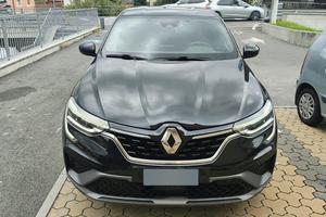 Renault Arkana fullhybrid etech rs line