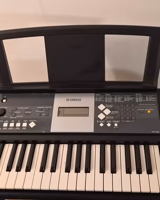 tastiera elettronica digitale Yamaha YPT-230