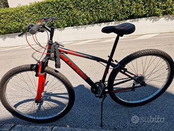 Bicicletta ESPERIA 29 Nera/Rossa Usata