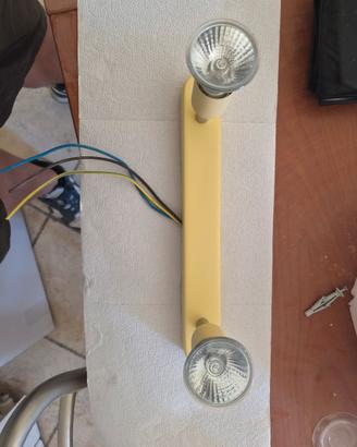 Plafoniera da soffitto con faretti regolabili 