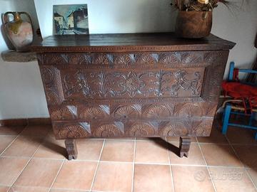 antica cassa sarda, dell'ottocento 