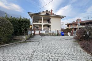 4 LOCALI A SANT'AMBROGIO DI TORINO