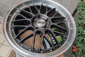 Cerchi in lega da 18" della DOTZ per Mercedes