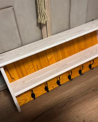 Appenditutto in legno con mensola