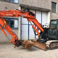 Miniescavatore Hitachi ZX85 USB-5, braccio triplic