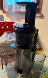 Estrattore Panasonic MJ-L500 slow juicer