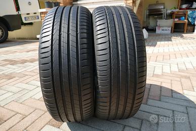 2 gomme estive Pirelli 225\45\18 al 85%