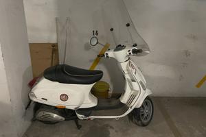 Piaggio vespa 50s