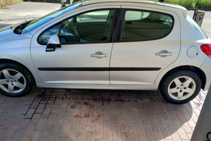 Peugeot 207.GPL
