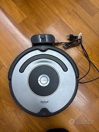 Robot aspirapolvere modello Roomba