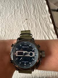 Orologio Megalith