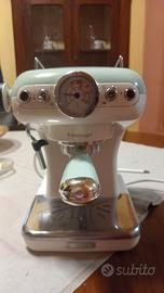 Machina Caffe con braccio 