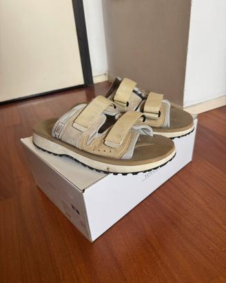 Sandali Suicoke