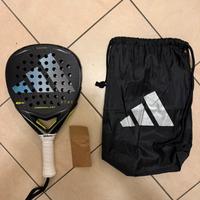 Adidas arrow hit