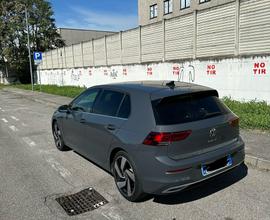 Golf 8 ibrida plug-in 204 cavalli