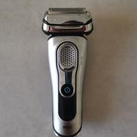 Rasoio da barba Braun serie 9 autopulente