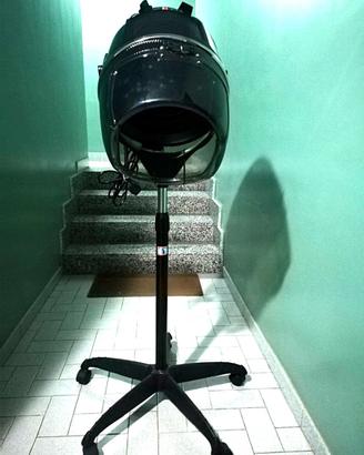 Casco asciugacapelli professionale con piede